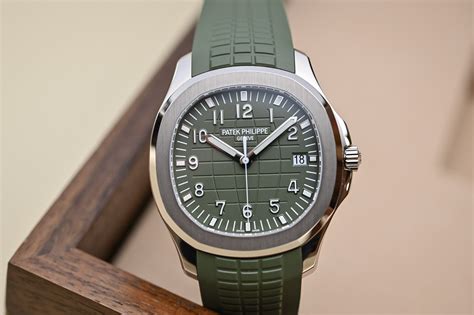 patek philippe green band